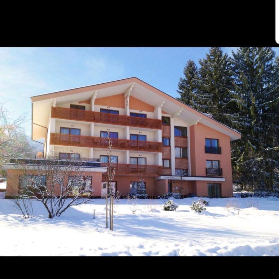 Alpe-Adria Apartments Chanel Top12 Oberaichwald (Carinthia) Exterior foto